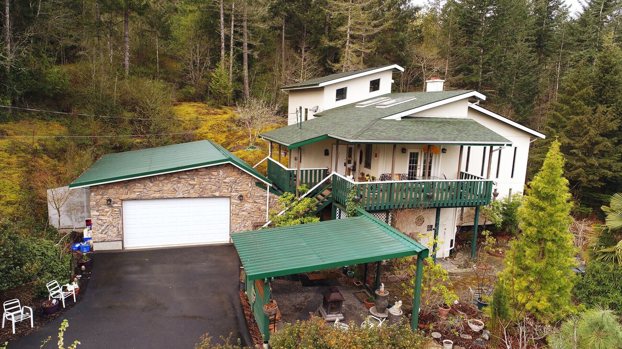 Photo of Outdoor in East Sooke