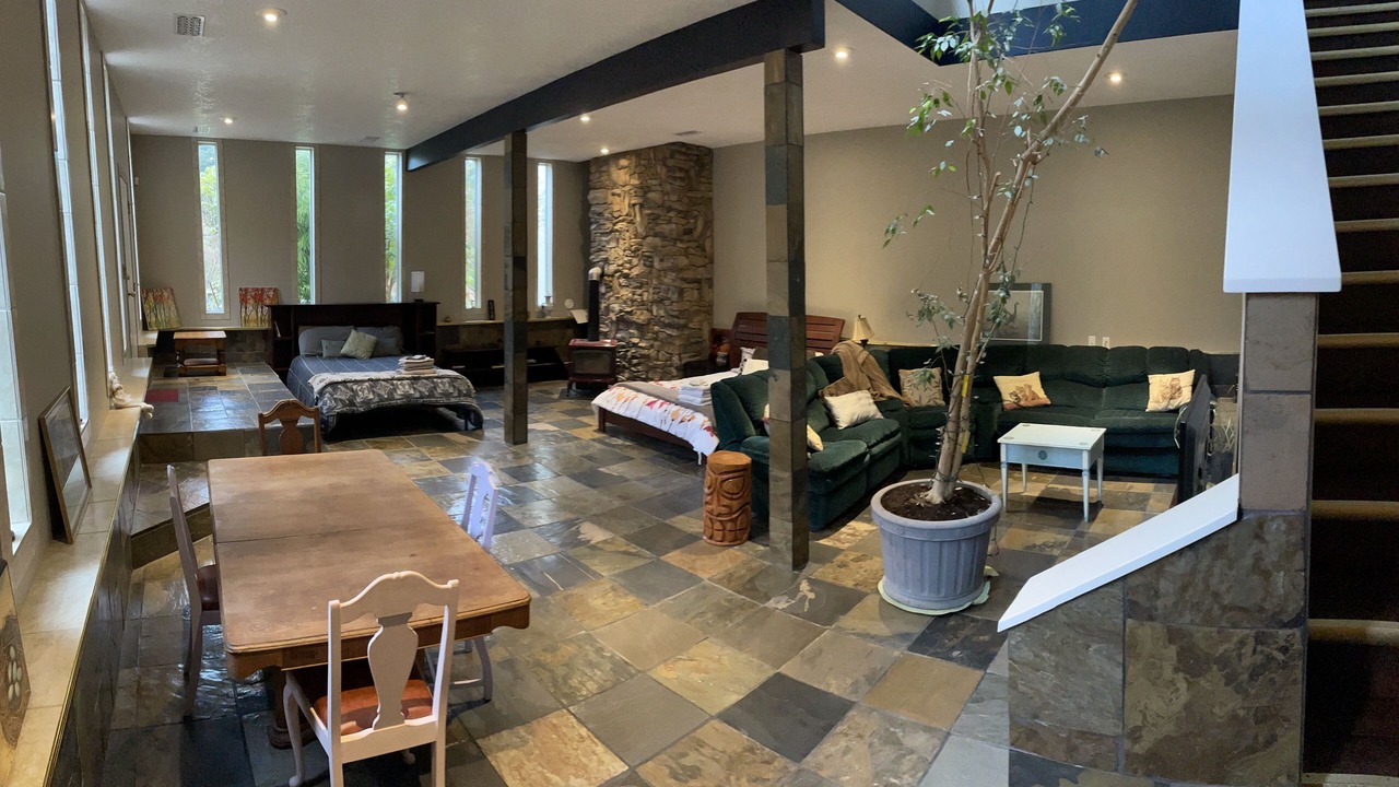 Photo of Livingroom in East Sooke