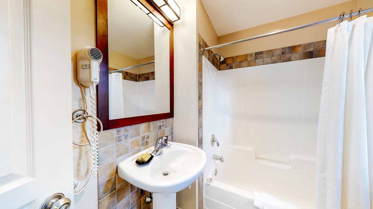 Photo of Bathroom in The Blue Mountains