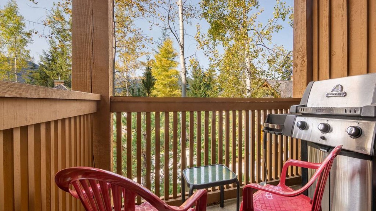 Photo of Outdoor in Upper Village