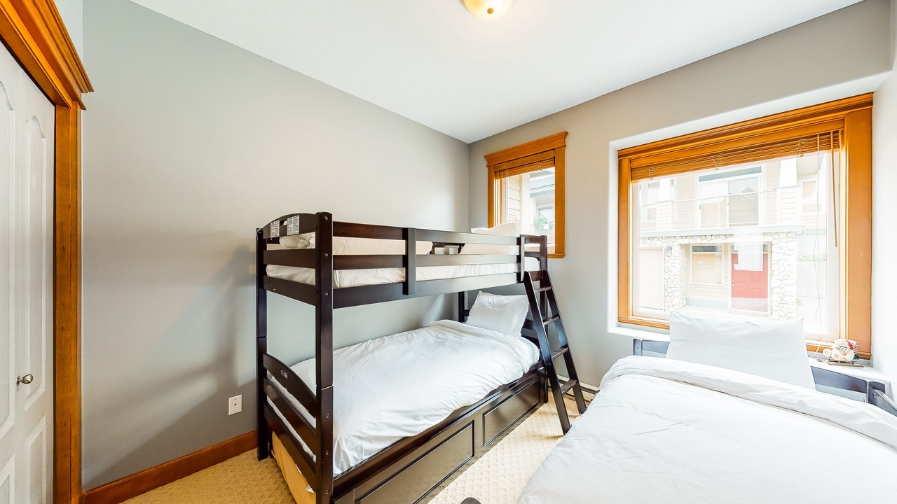 Photo of Bedroom in Big White Ski Resort