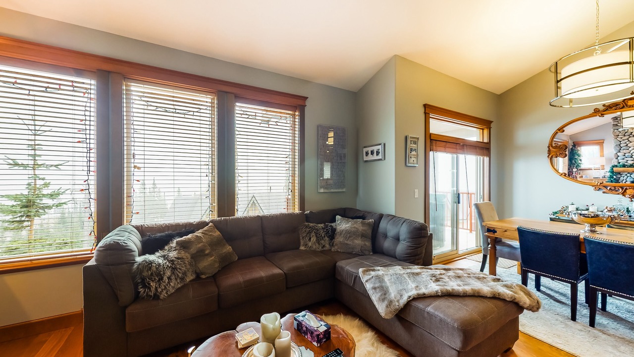Photo of Livingroom in Big White Ski Resort