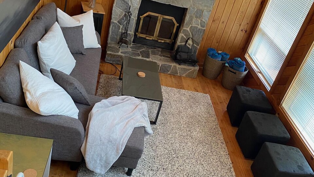Photo of Livingroom in Central Okanagan