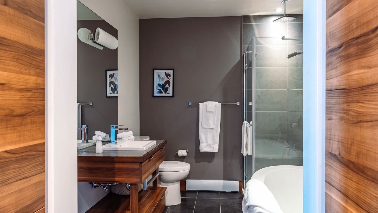 Photo of Bathroom in Lac Superieur Village