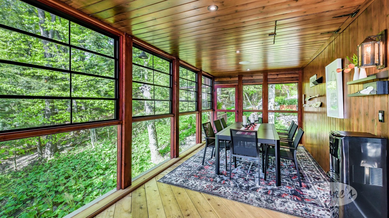 Photo of Bedroom in Port Carling