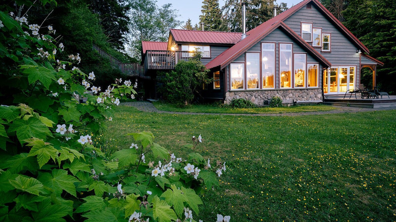 Photo of Others in Bamfield