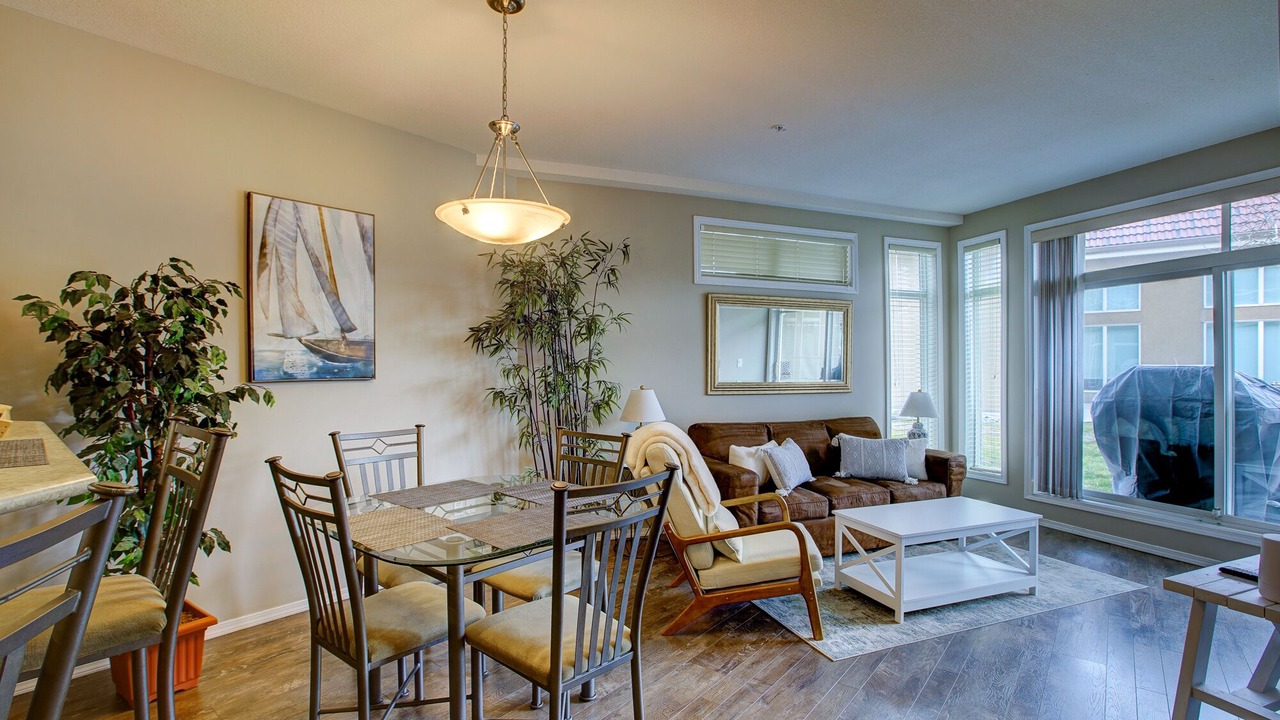 Photo of Livingroom in North End
