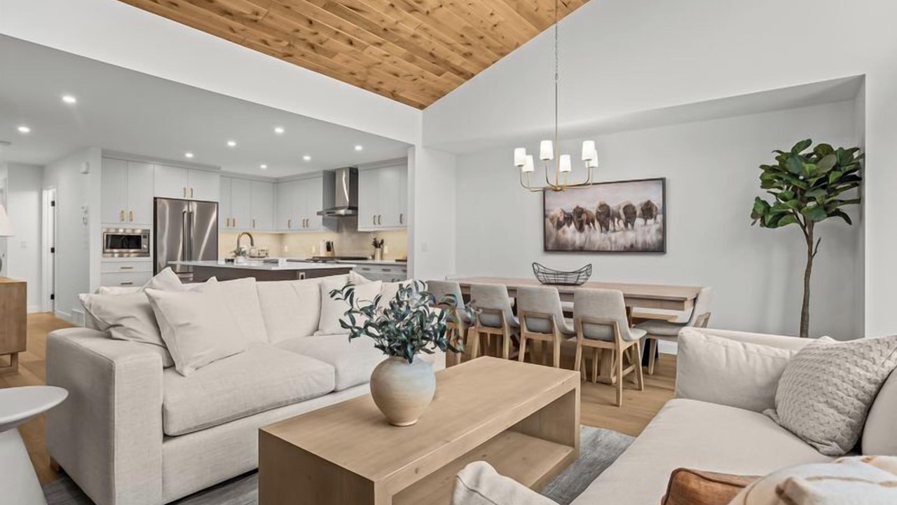 Photo of Livingroom in Canmore