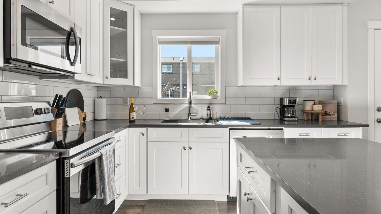 Photo of Kitchen in Okanagan-Similkameen