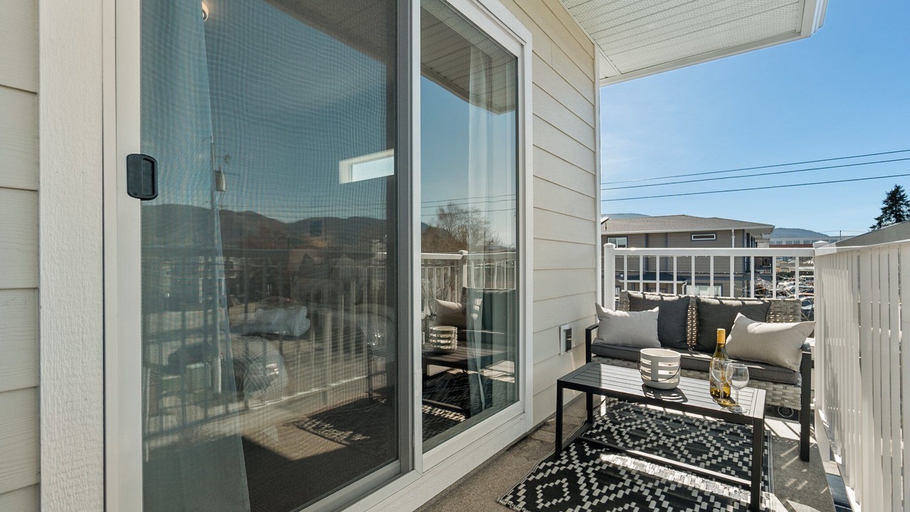 Photo of Patio Balcony in Okanagan-Similkameen