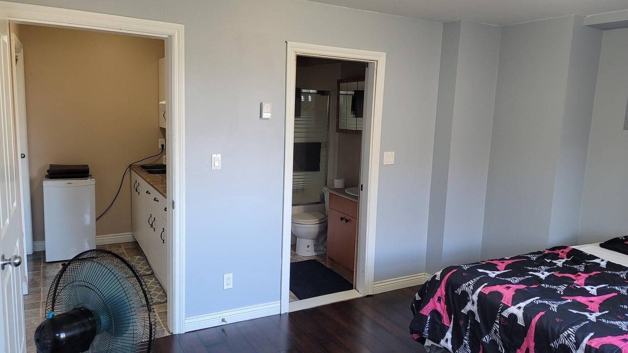 Photo of Bedroom in Townline Hill