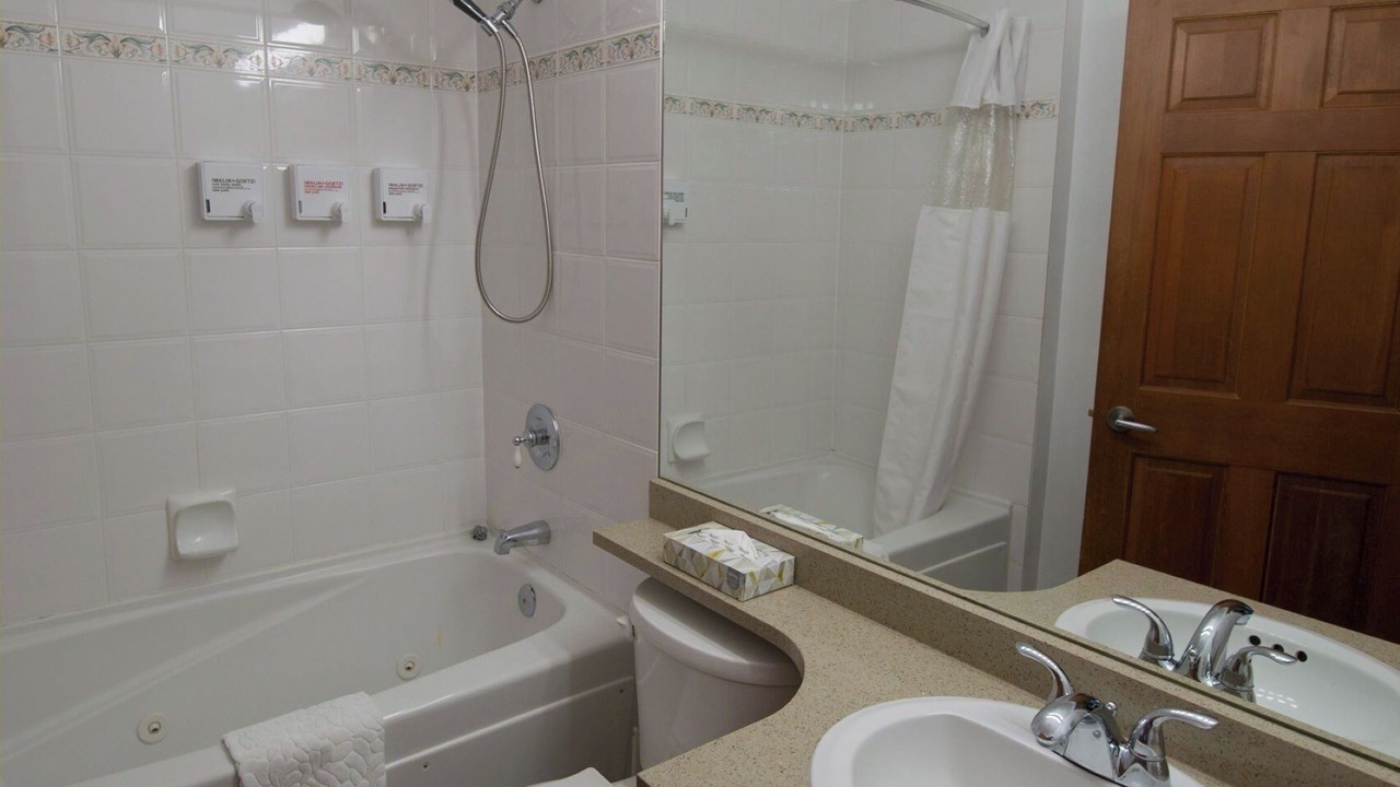Photo of Bathroom in Village North