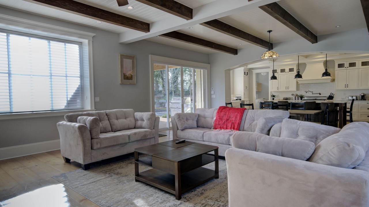 Photo of Livingroom in Surrey