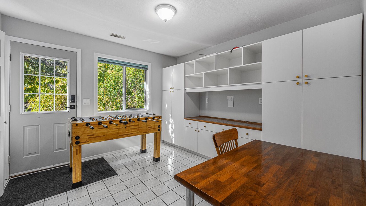 Photo of Bedroom in Courtenay