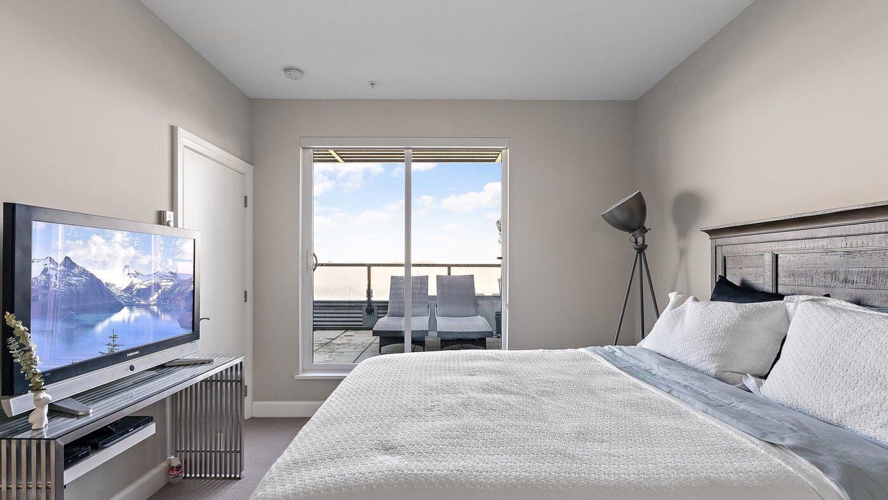 Photo of Bedroom in Downtown Victoria