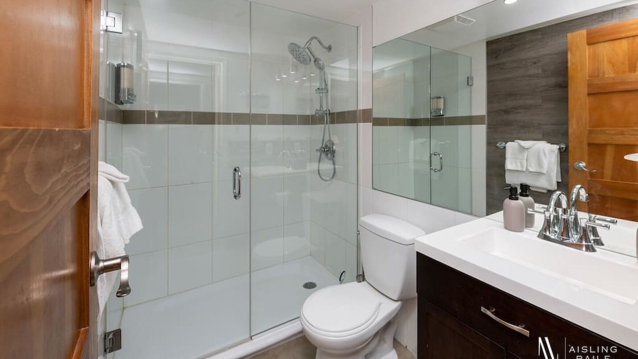Photo of Bathroom in Panorama