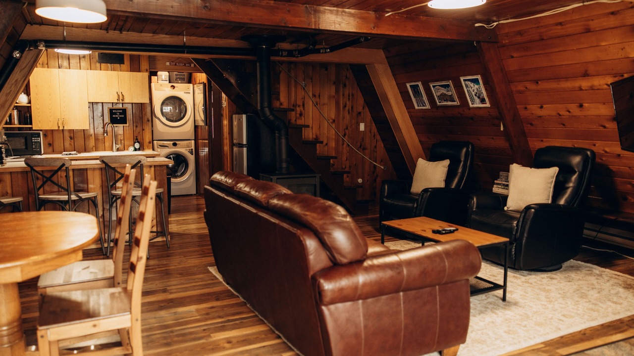 Photo of Bedroom in Silver Star Mountain