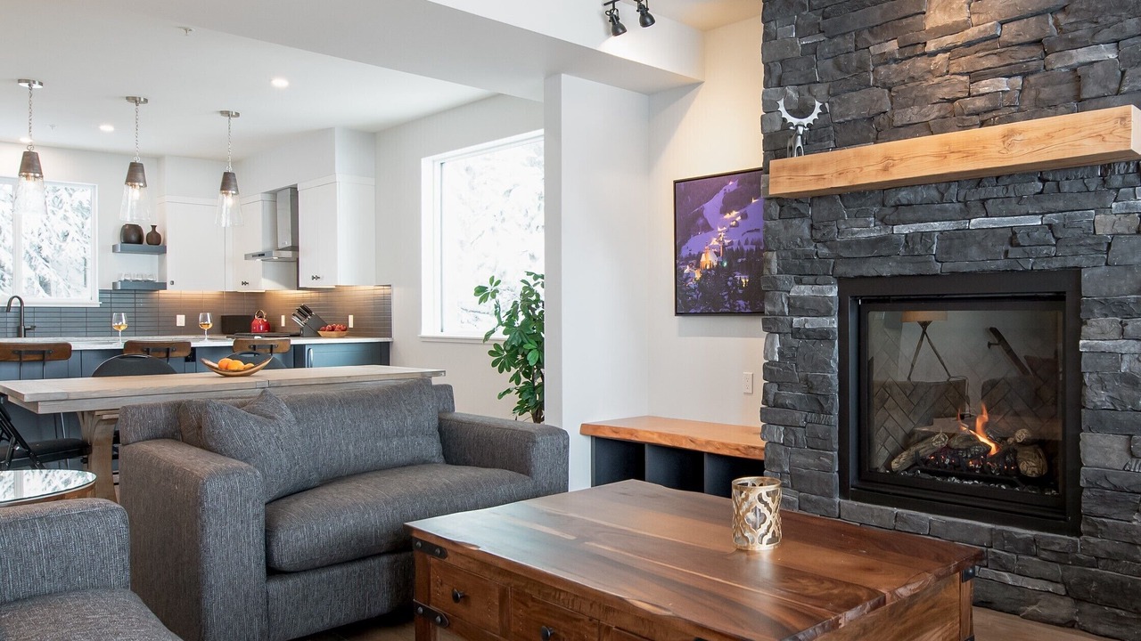 Photo of Livingroom in Silver Star Mountain