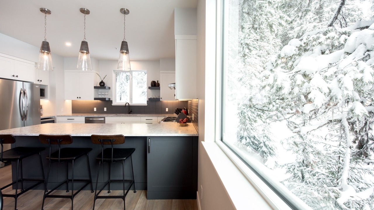 Photo of Kitchen in Silver Star Mountain