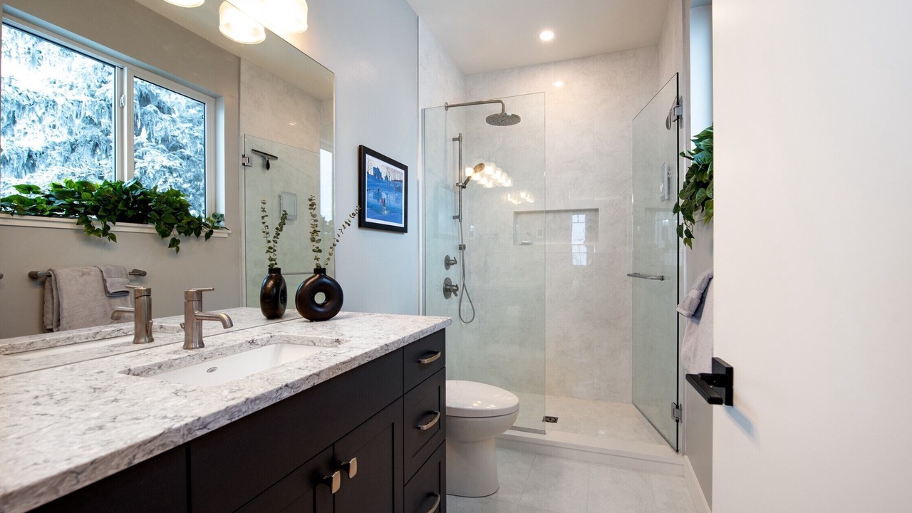 Photo of Bathroom in Silver Star Mountain