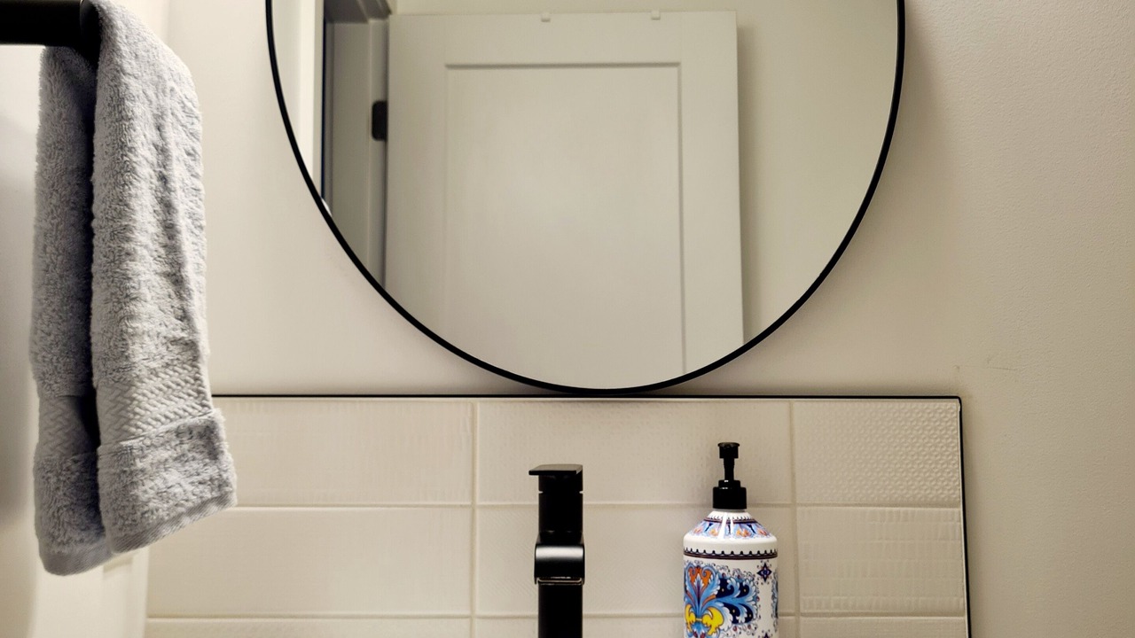 Photo of Bathroom in Swansea Point