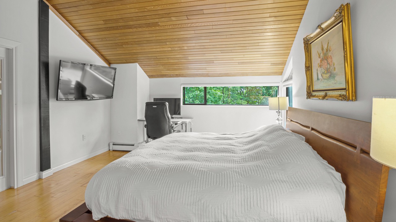 Photo of Bedroom in Port Moody