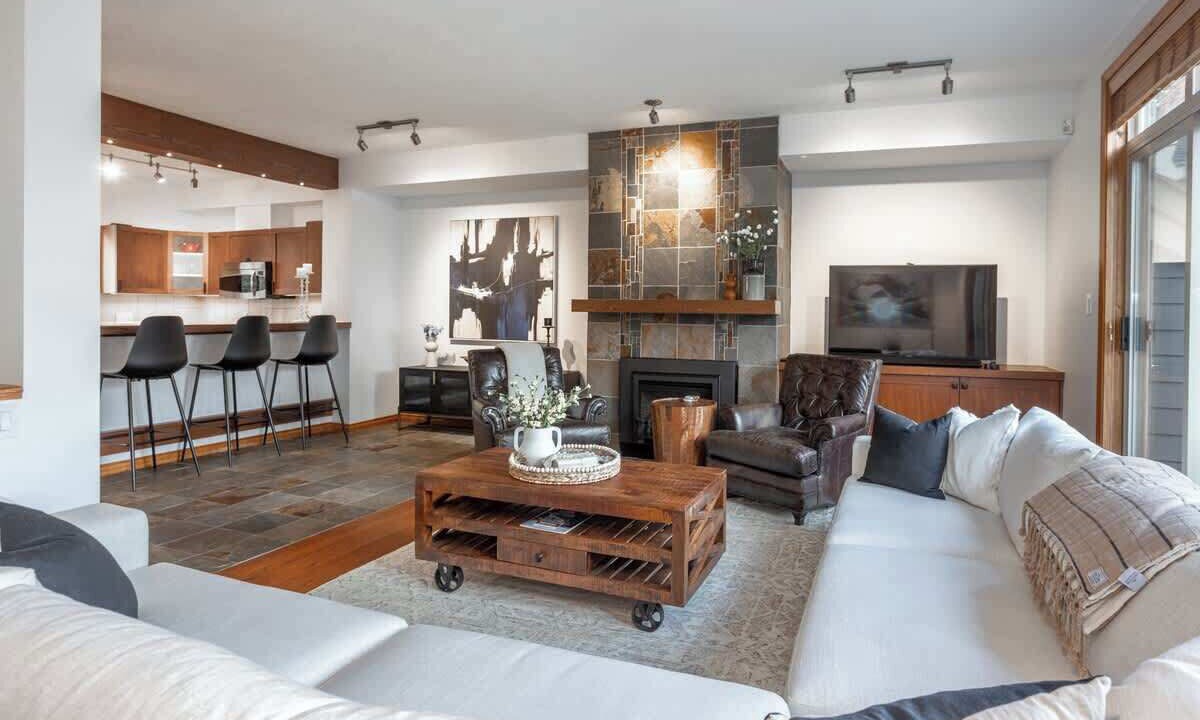 Photo of Livingroom in Nicklaus North