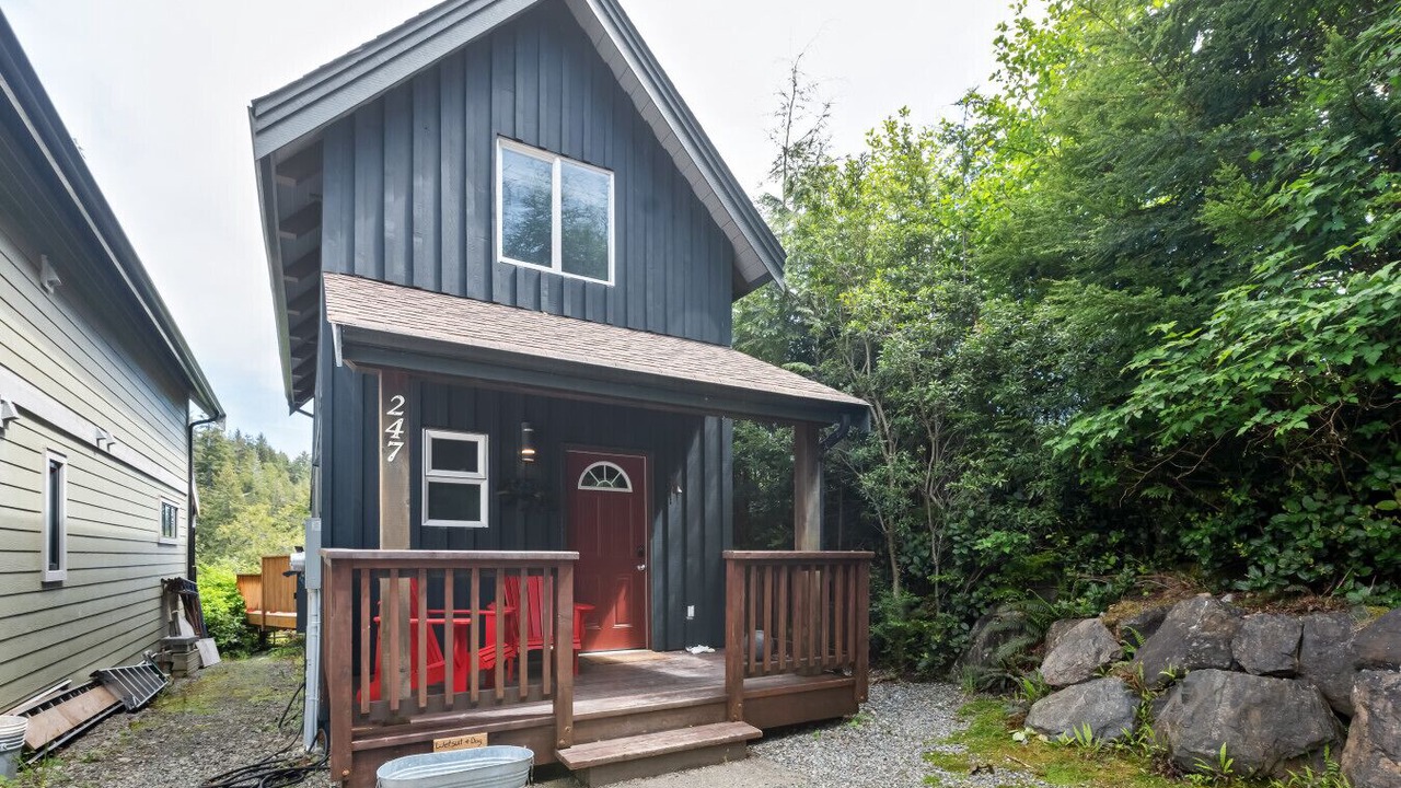 Photo of Others in Ucluelet