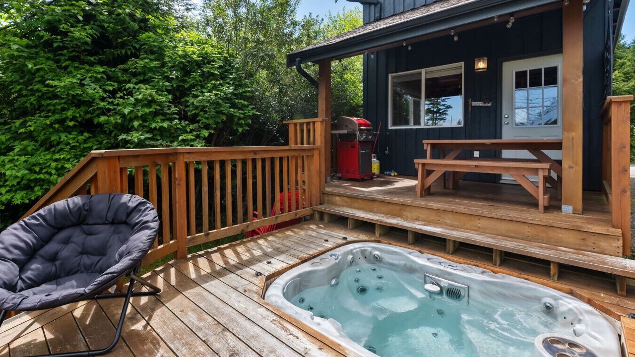 Photo of Others in Ucluelet