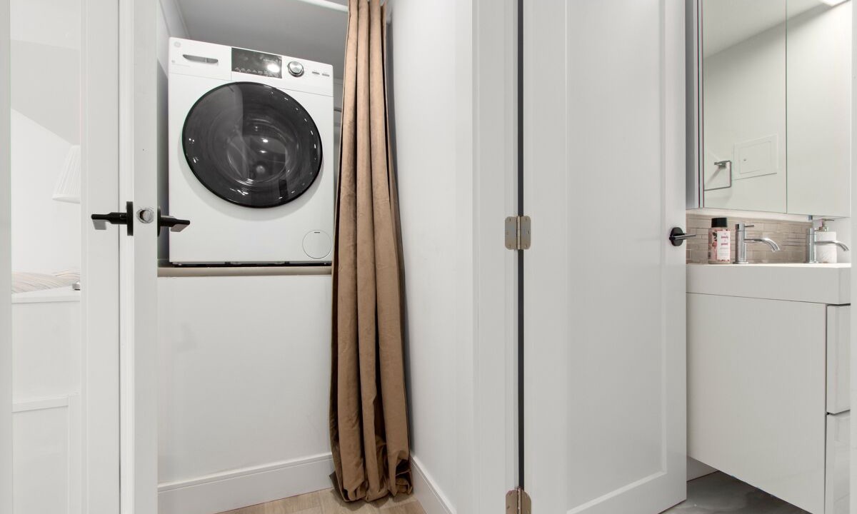 Photo of Bathroom in North Vancouver