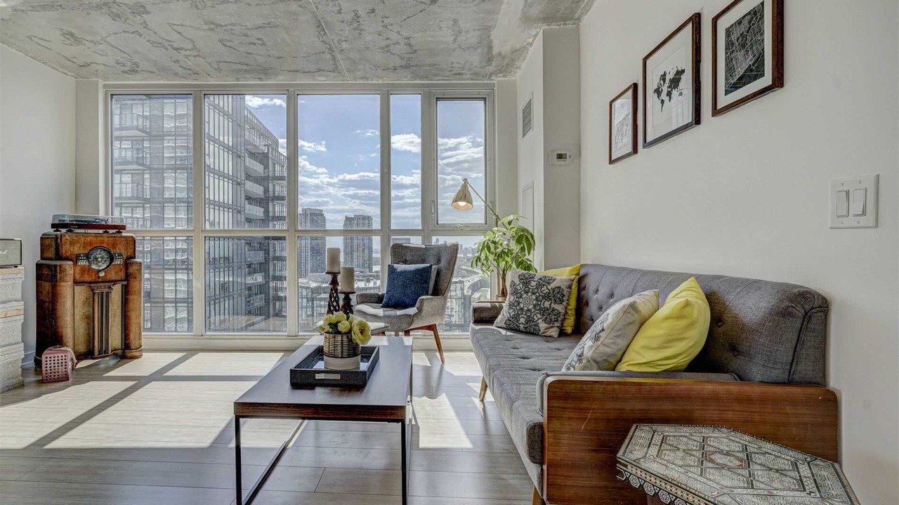 Photo of Livingroom in CityPlace
