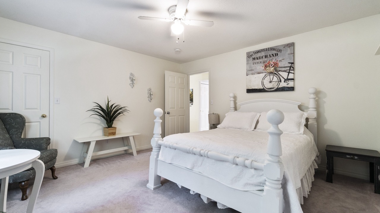 Photo of Bedroom in Sicamous