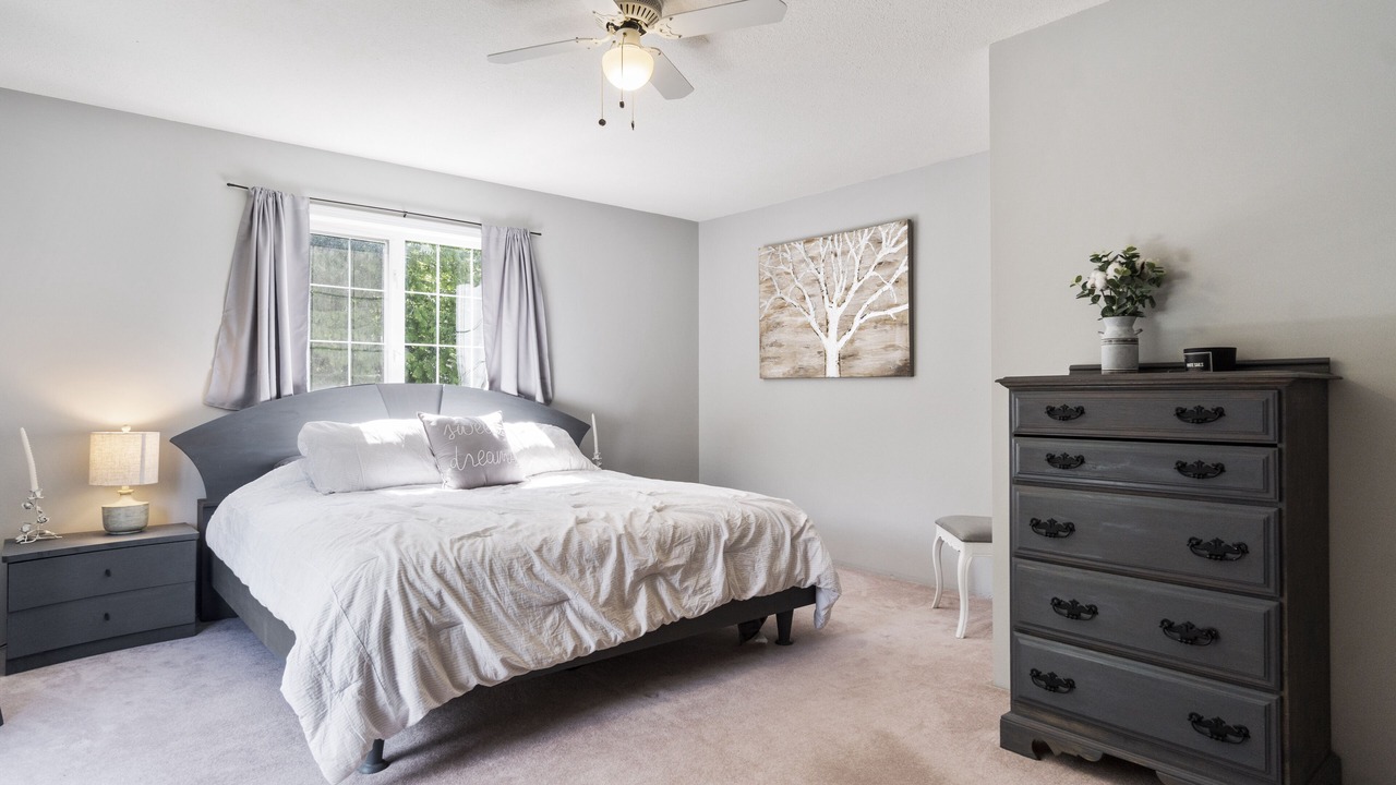 Photo of Bedroom in Sicamous