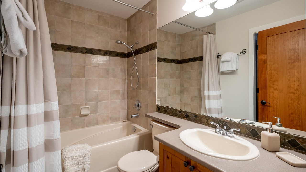 Photo of Bathroom in Upper Village