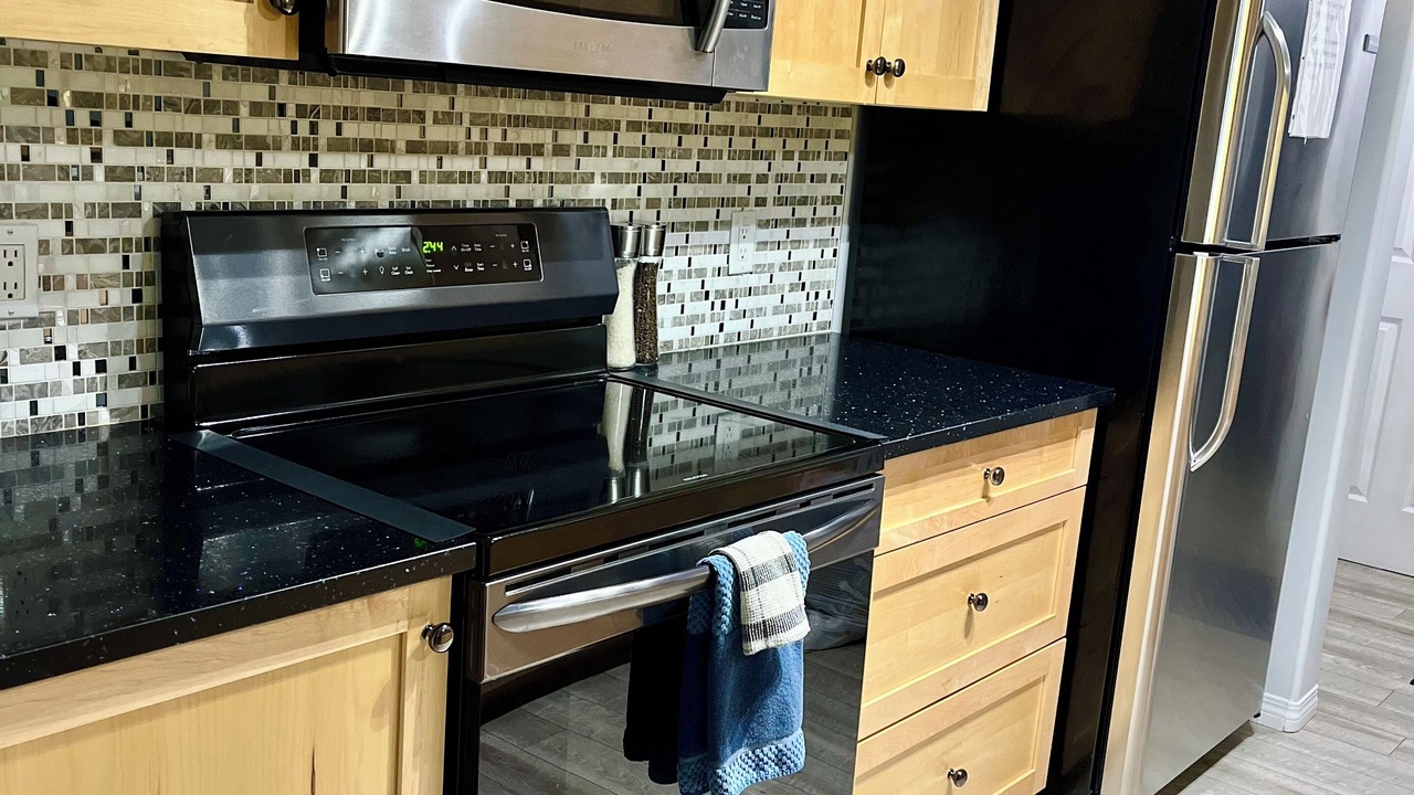 Photo of Kitchen in Radium Hot Springs