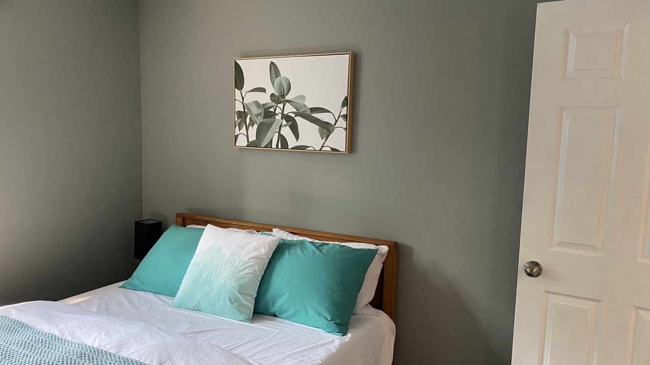 Photo of Bedroom in Clearview Township