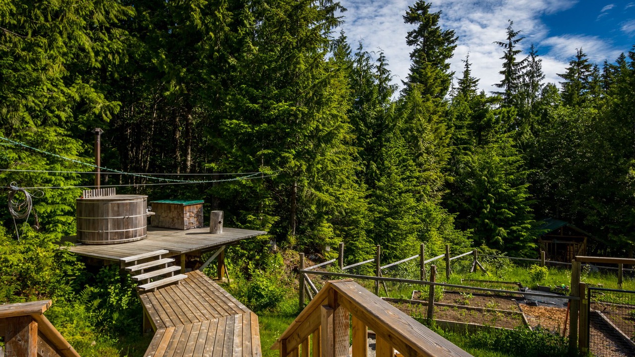 Photo of Outdoor in Courtenay