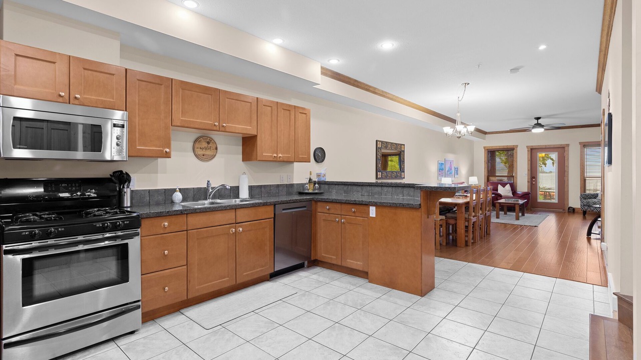 Photo of Kitchen in Okanagan-Similkameen