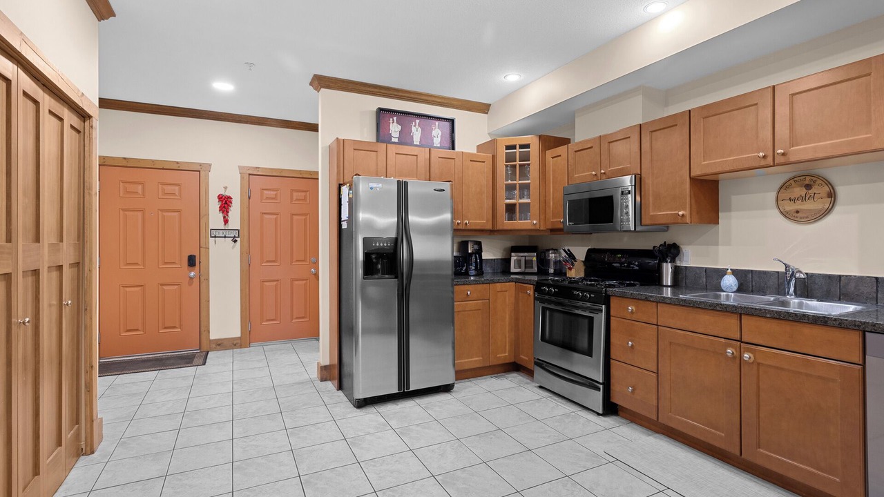 Photo of Kitchen in Okanagan-Similkameen