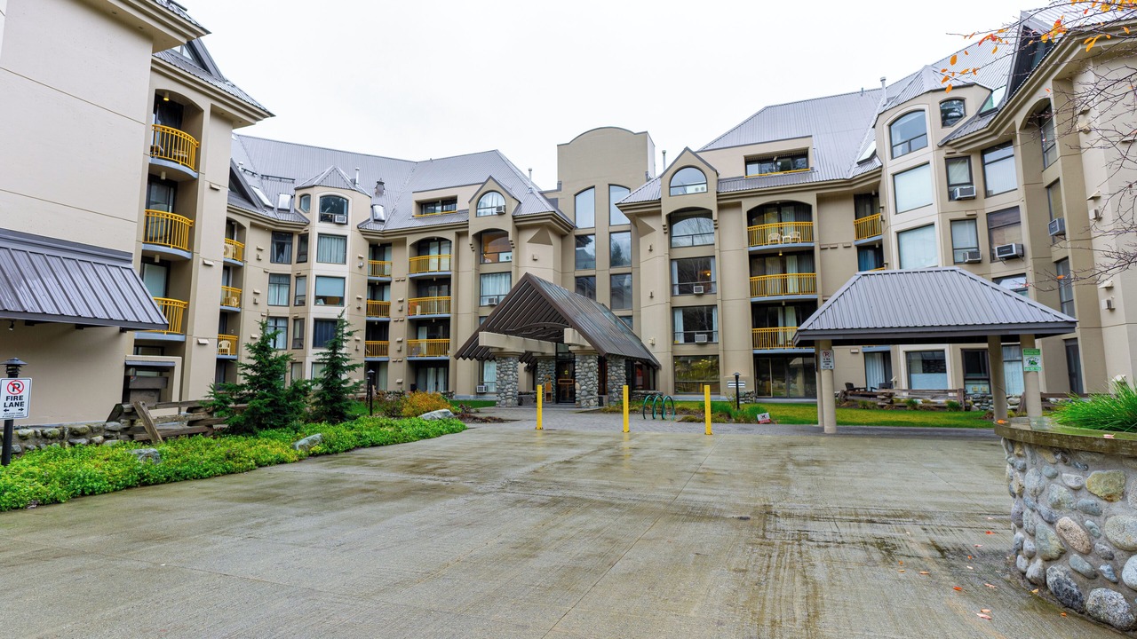 Photo of Outdoor in Upper Village
