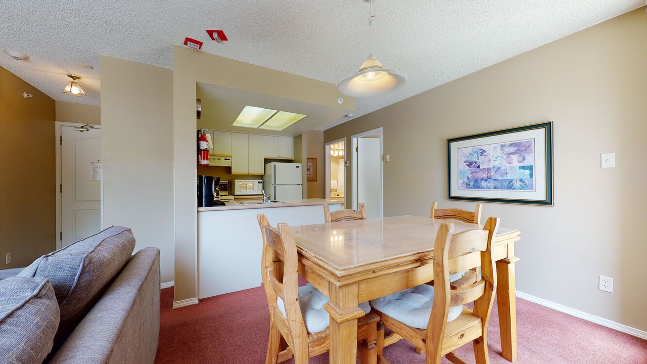 Photo of Livingroom in Upper Village