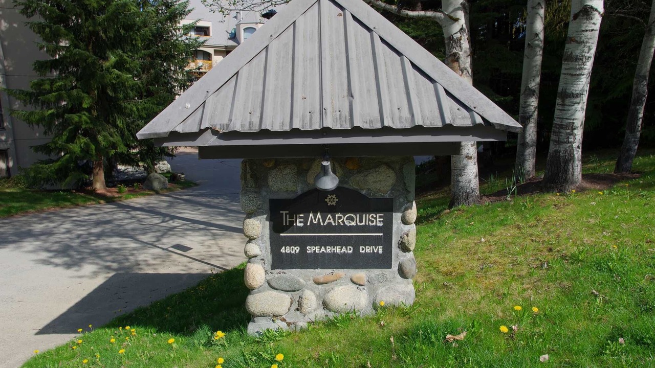 Photo of Outdoor in Upper Village