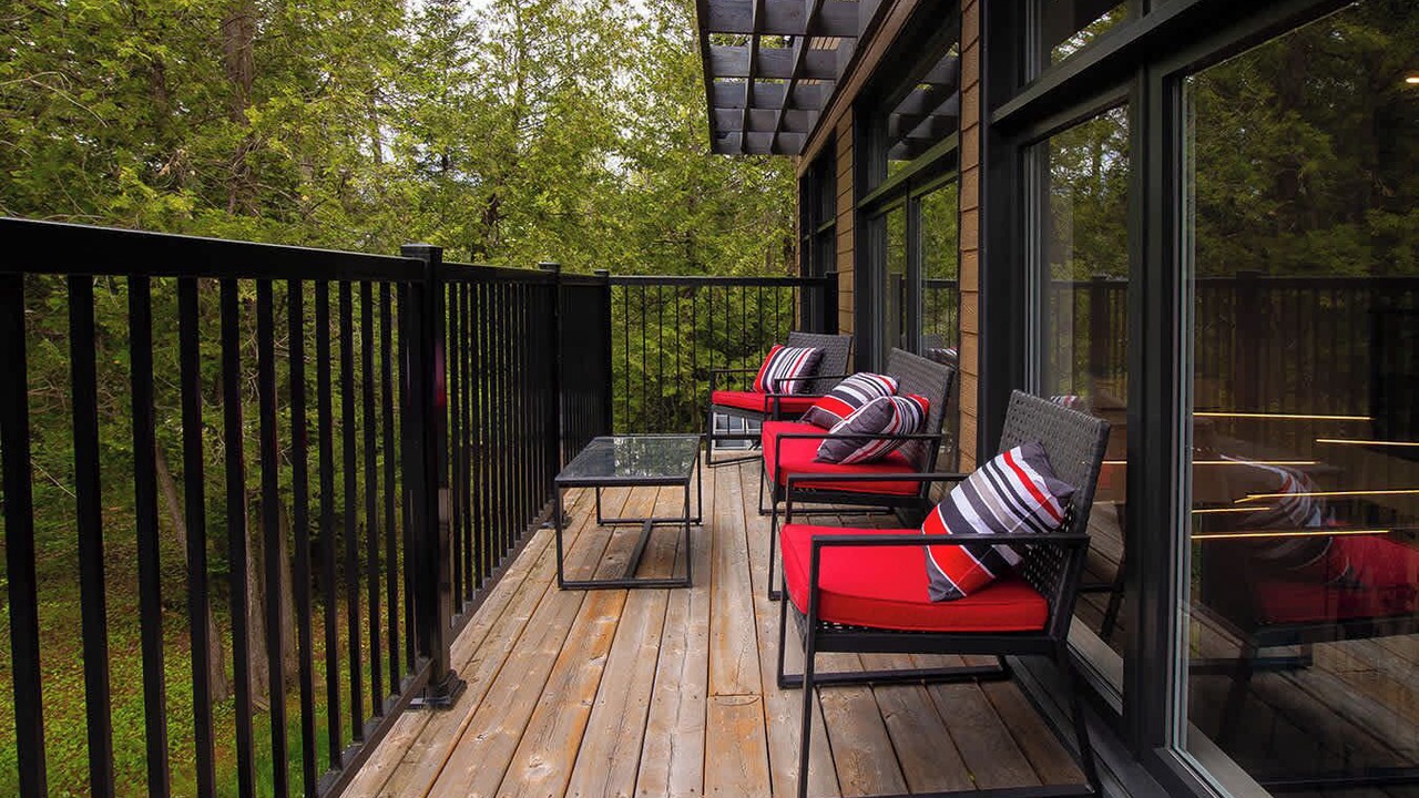 Photo of Patio Balcony in Stanstead Township