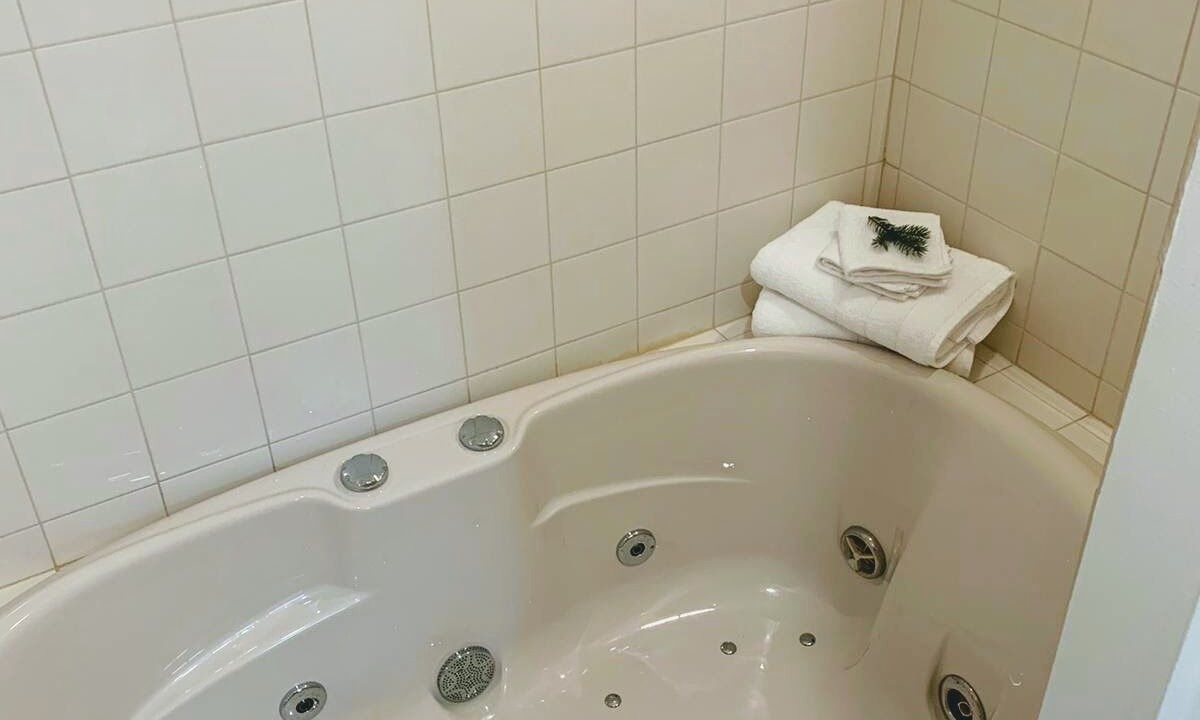 Photo of Bathroom in Silver Star Mountain