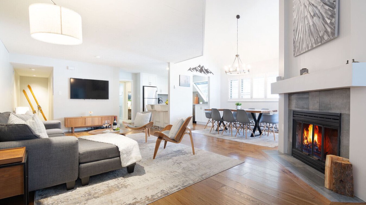 Photo of Livingroom in Blackcomb