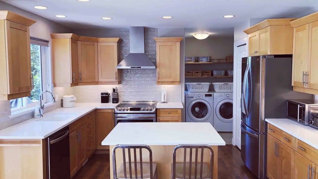 Photo of Kitchen in Youbou