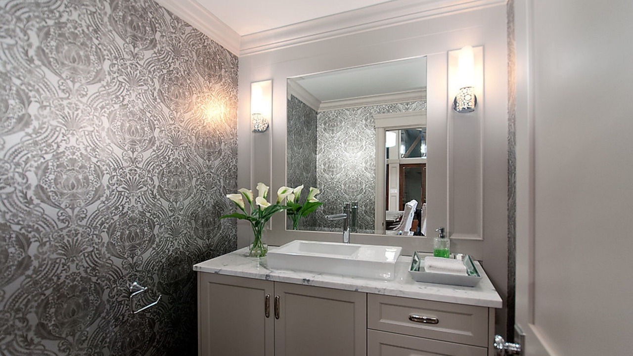 Photo of Bathroom in West Vancouver