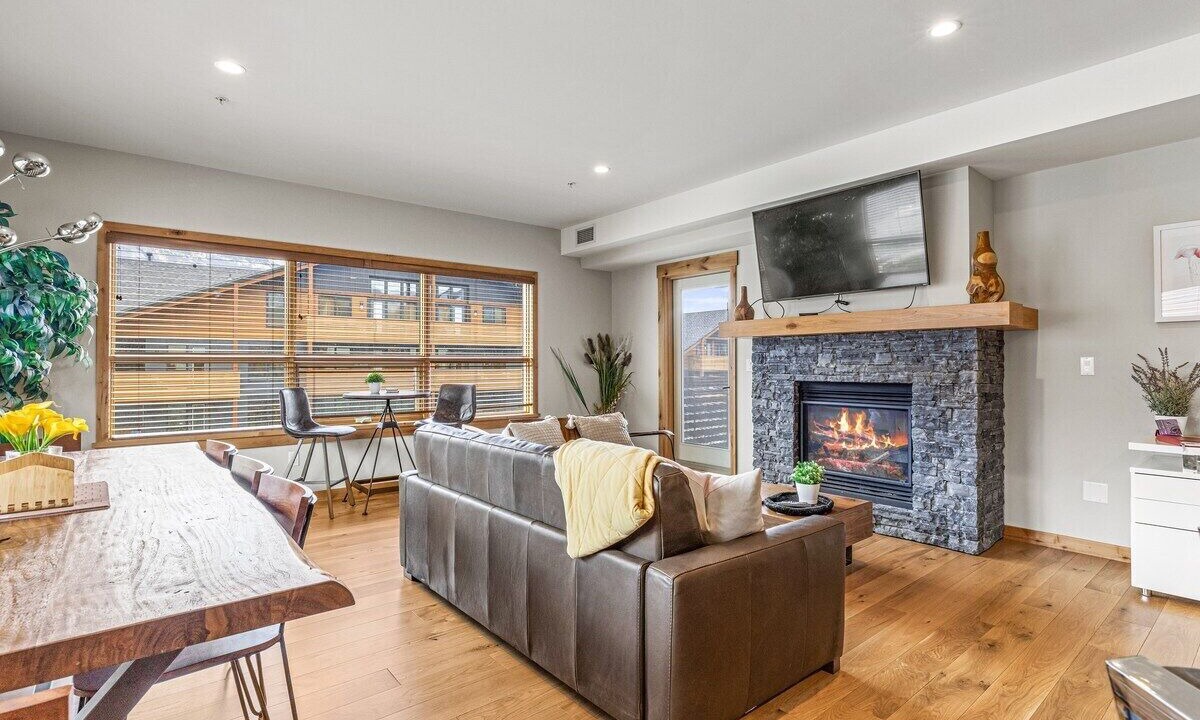 Photo of Livingroom in Canmore