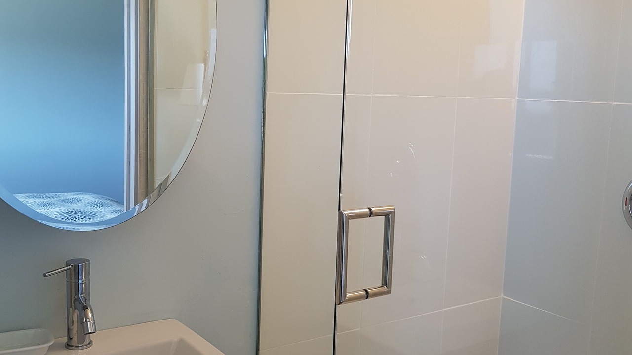 Photo of Bathroom in Hollyburn