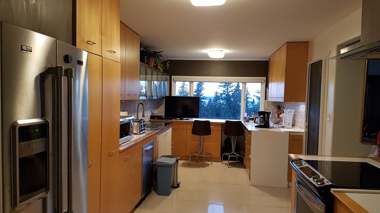 Photo of Kitchen in Hollyburn